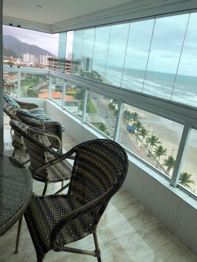 Mongagua Com Vista Para O Mar Pe Na Areia ภายนอก รูปภาพ