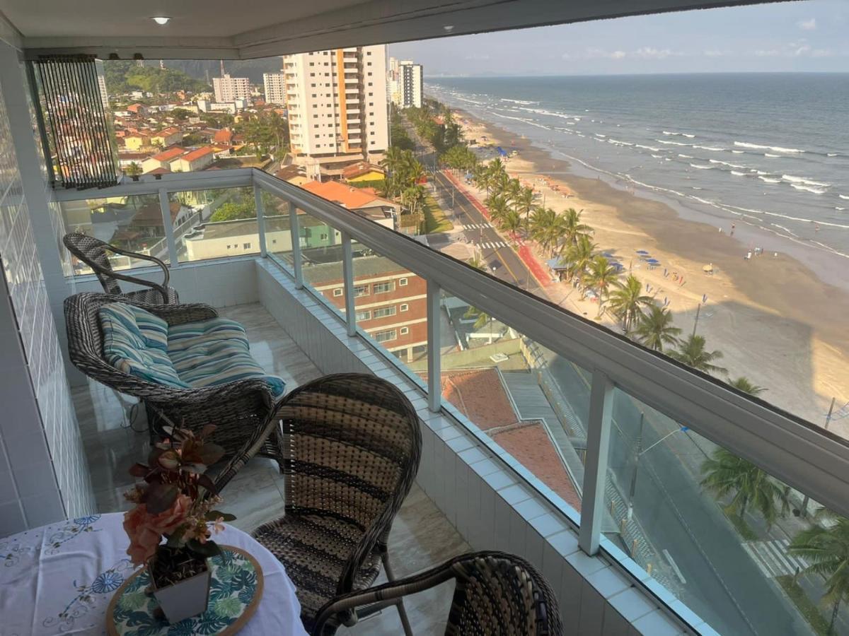 Mongagua Com Vista Para O Mar Pe Na Areia ภายนอก รูปภาพ